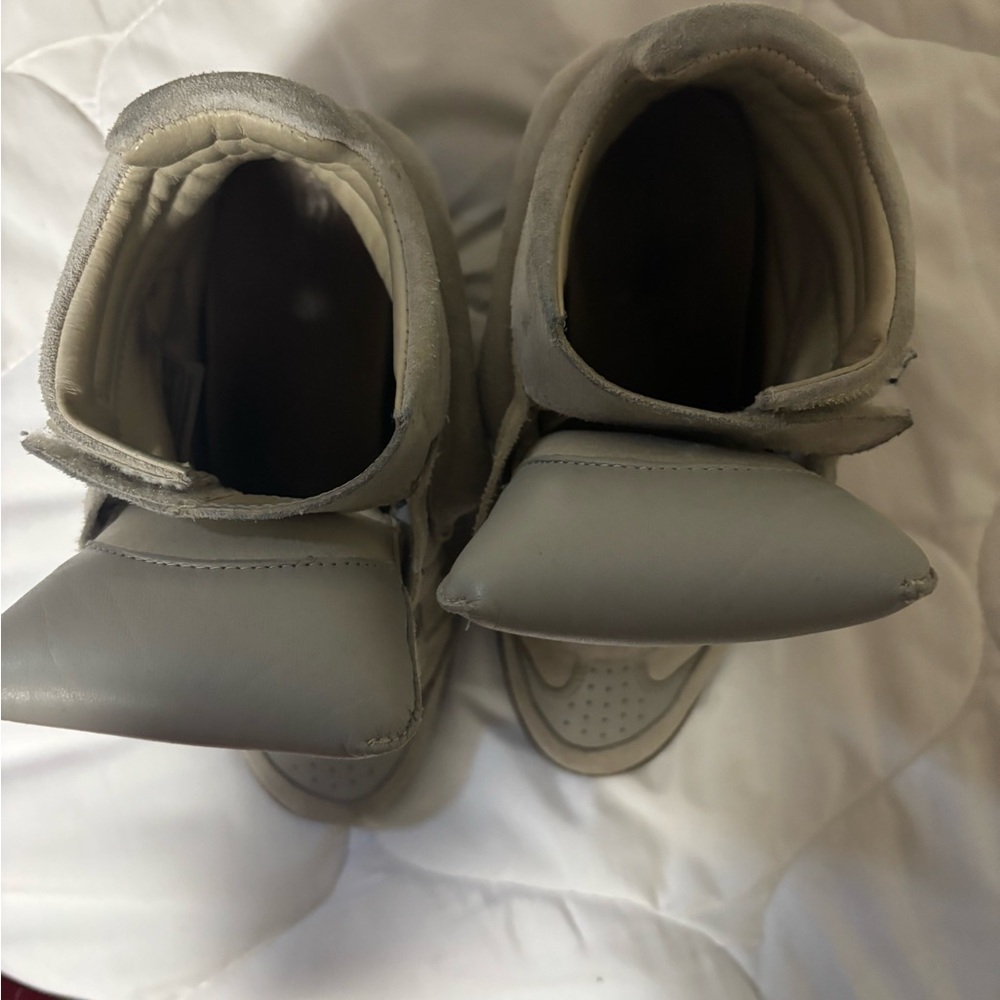 Isabel Marant Gray Suede Sneakers - Picture 3 of 4